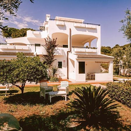 Villaggio Eco-Sostenibile Cala Molinella Vieste Exterior photo